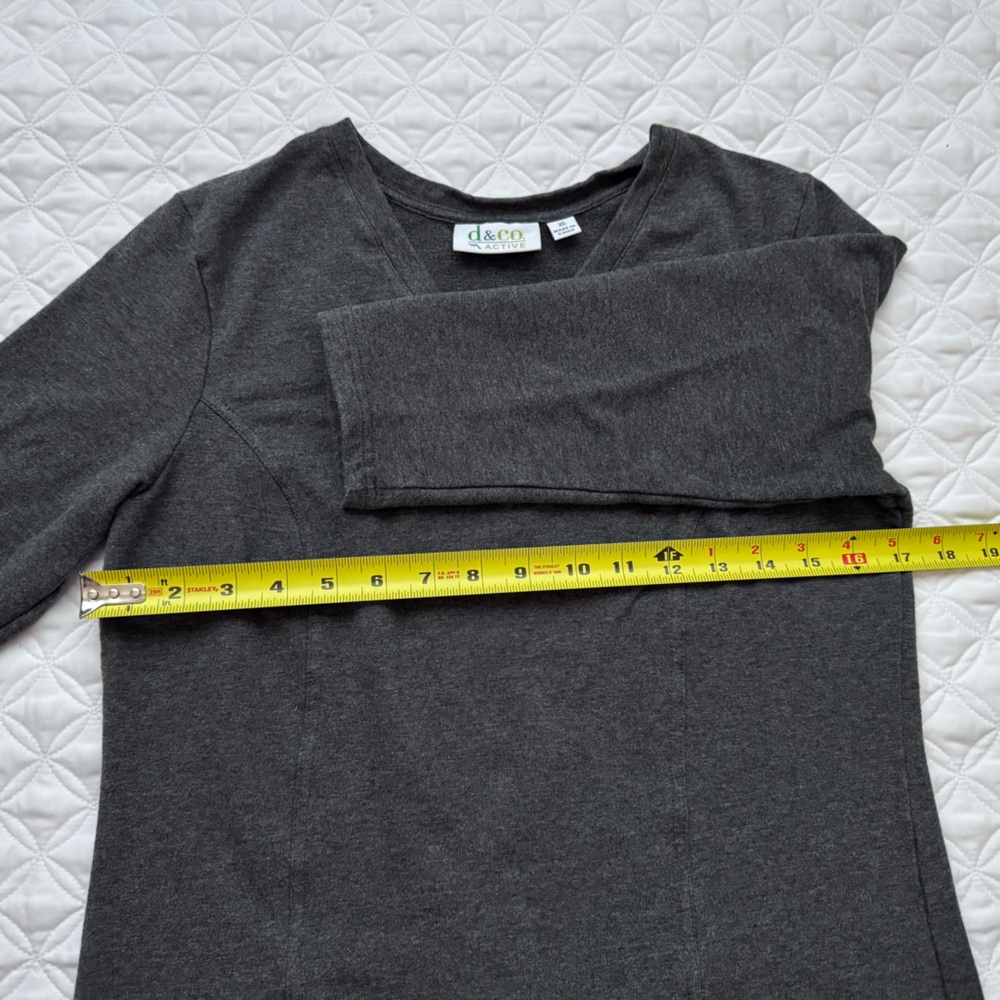 D&Co Active French Terry 3/4 Sleeve V-Neck Dress Pockets Dark Gray Sz XS - Picture 6 of 10
